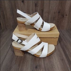 Dansko Ashlee 9.5 white sandals 40